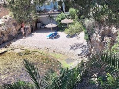 Illetas -Bungalow Wohnung direkt in erster Meereslinie mit Pool !