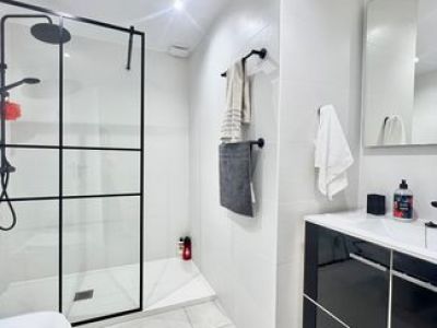 Illetas -Bungalow Wohnung direkt in erster Meereslinie mit Pool !