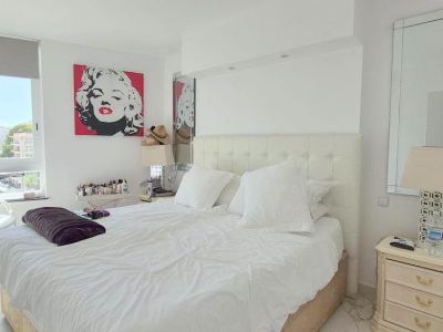 Illetas -Meerblickwohnung in erster Linie