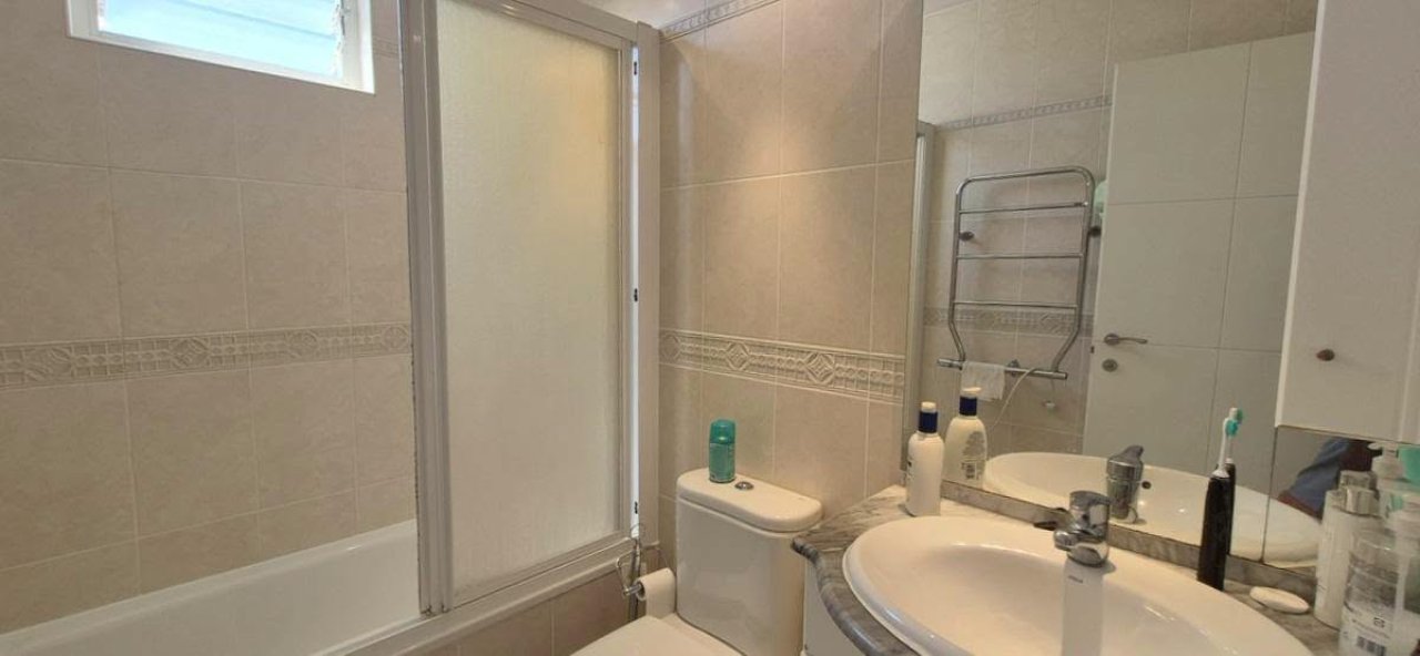 Illetas -Meerblickwohnung in erster Linie