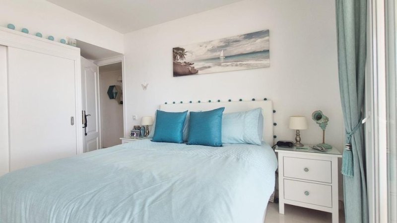 Illetas - Wohnung in erster Linie zum Renovieren mit Meerblick