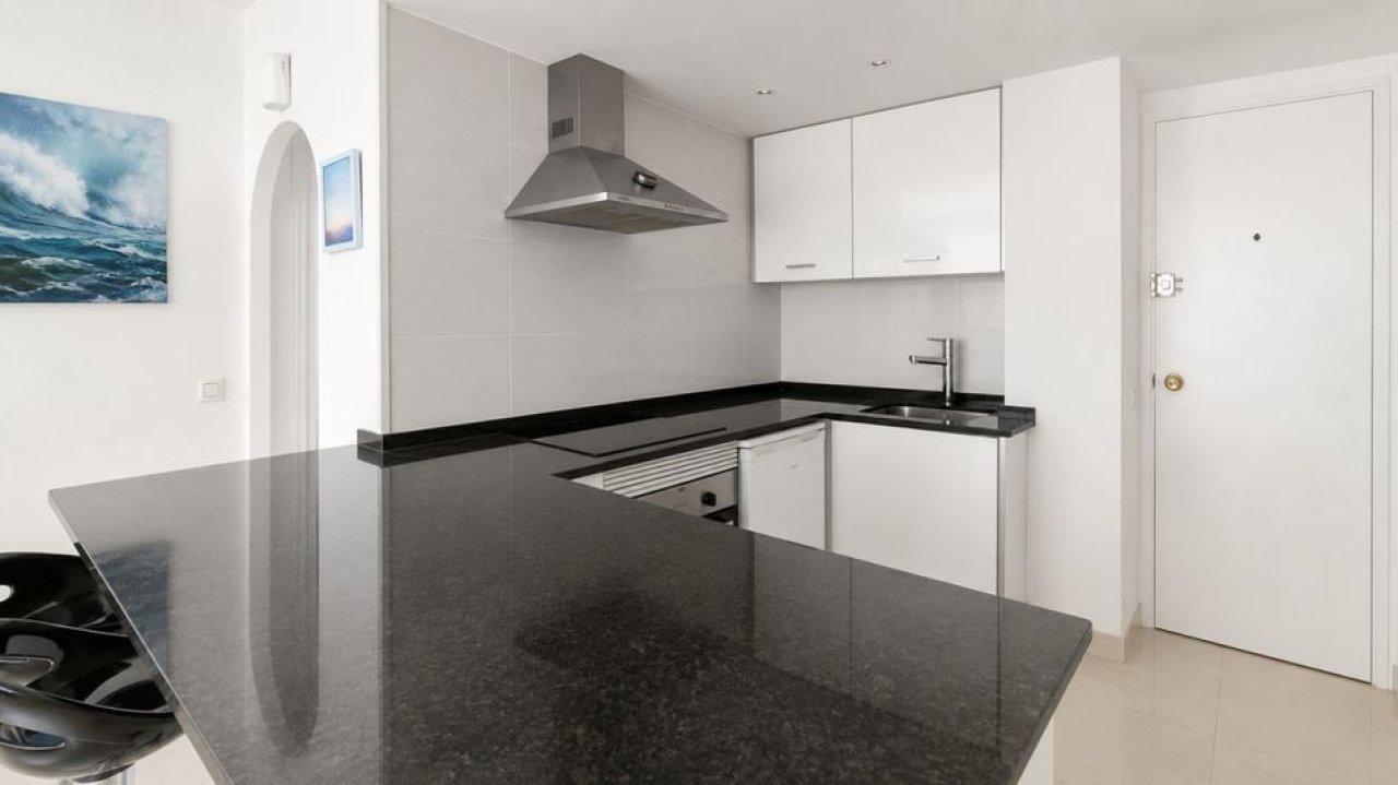 Illetas - Wohnung in erster Linie zum Renovieren mit Meerblick