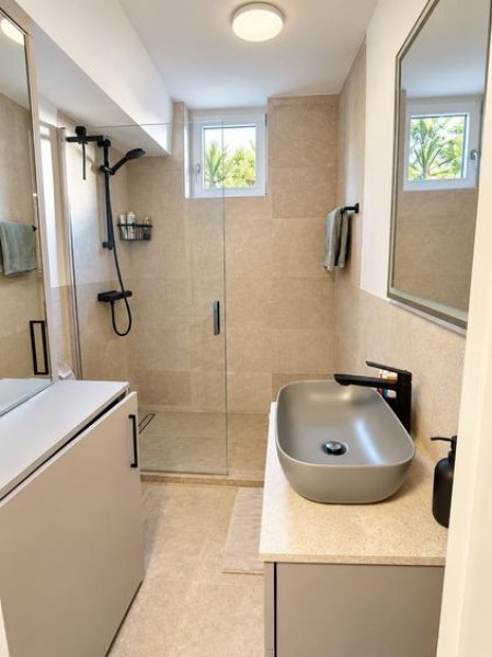 Illetas -Wohnung in erster Meereslinie
