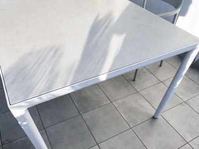 ILLUM Outdoor Designer-Tisch mit Keramikplatte von TRIBU pulverbeschichtet 212 x 100 x 76
