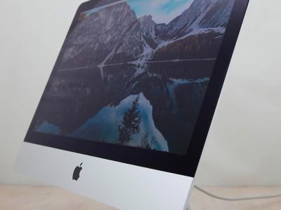 iMac 21,5" 4K (Wie NEU OVP)  Intel i5 Festplatte: 1 TB  Komplettset inkl. Magic Mouse & Tastatur