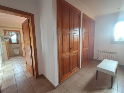 Impressive finca with guest wing, heating, pool near Felanitx - Petra -- F 64