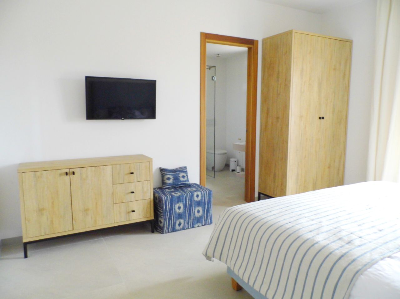 Imposantes Chalet mit allen Extras und 6 SZ in guter Lage bei Manacor - Ortsrand -- CH 56