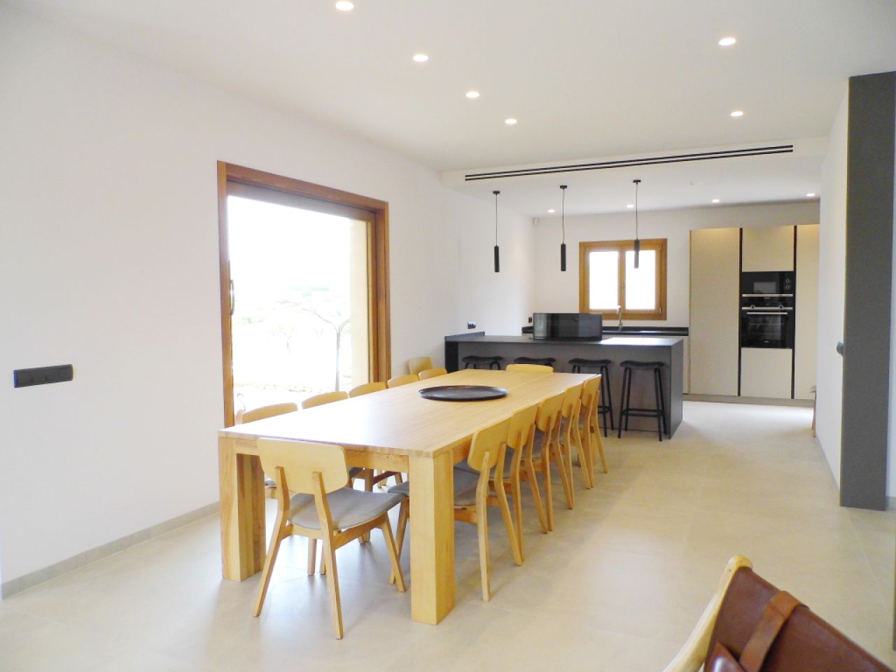 Imposantes Chalet mit allen Extras und 6 SZ in guter Lage bei Manacor - Ortsrand -- CH 56