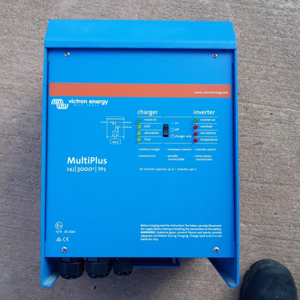 Inverter und Bluecharger für Solar