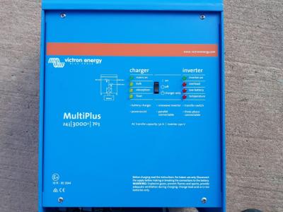 Inverter and Bluecharger for solar