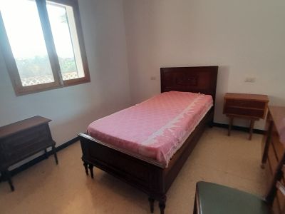 Inversión: Casa de pueblo de 3 plantas con patio y terrazas en Ses Salines -- L 35