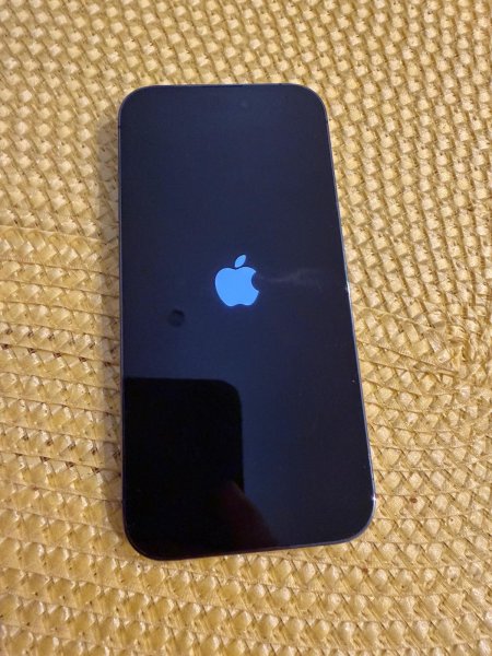 IPHONE 14 PRO - 256 GB - NEGRO - como nuevo - completo con caja original