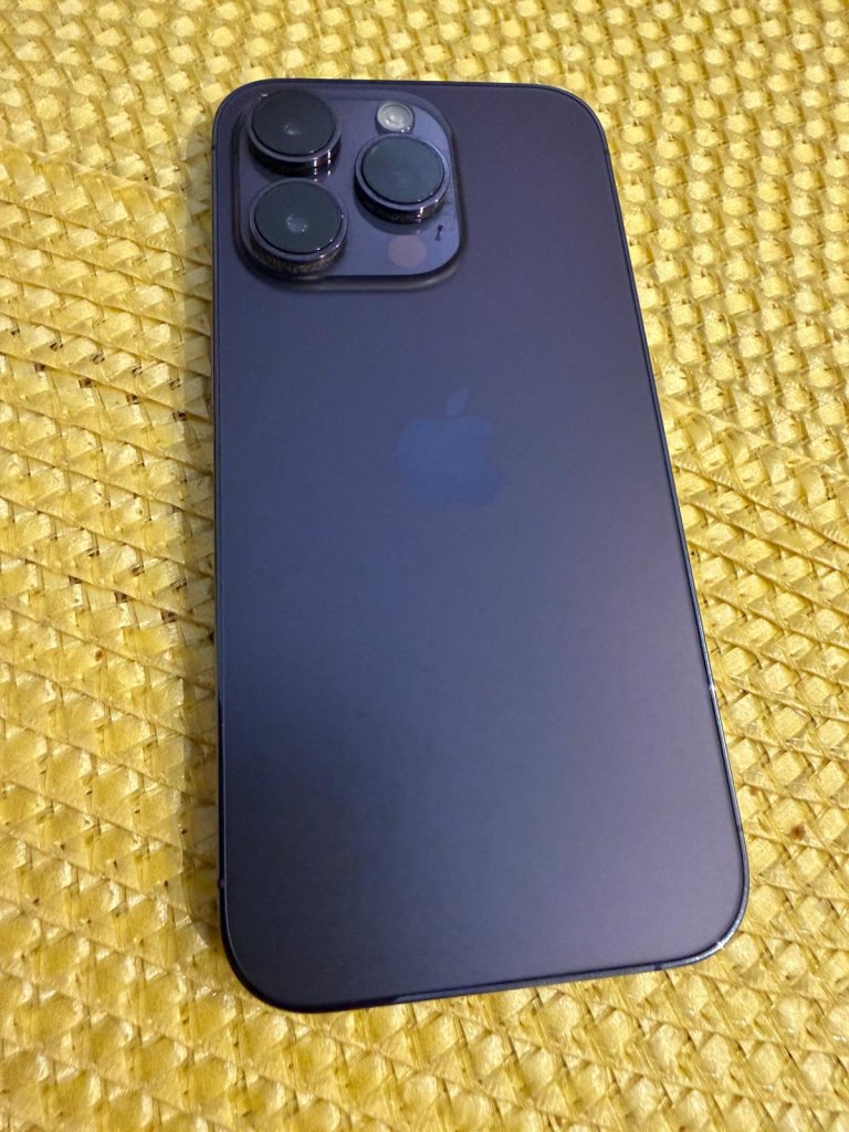 IPHONE 14 PRO - 256 GB - NEGRO - como nuevo - completo con caja original