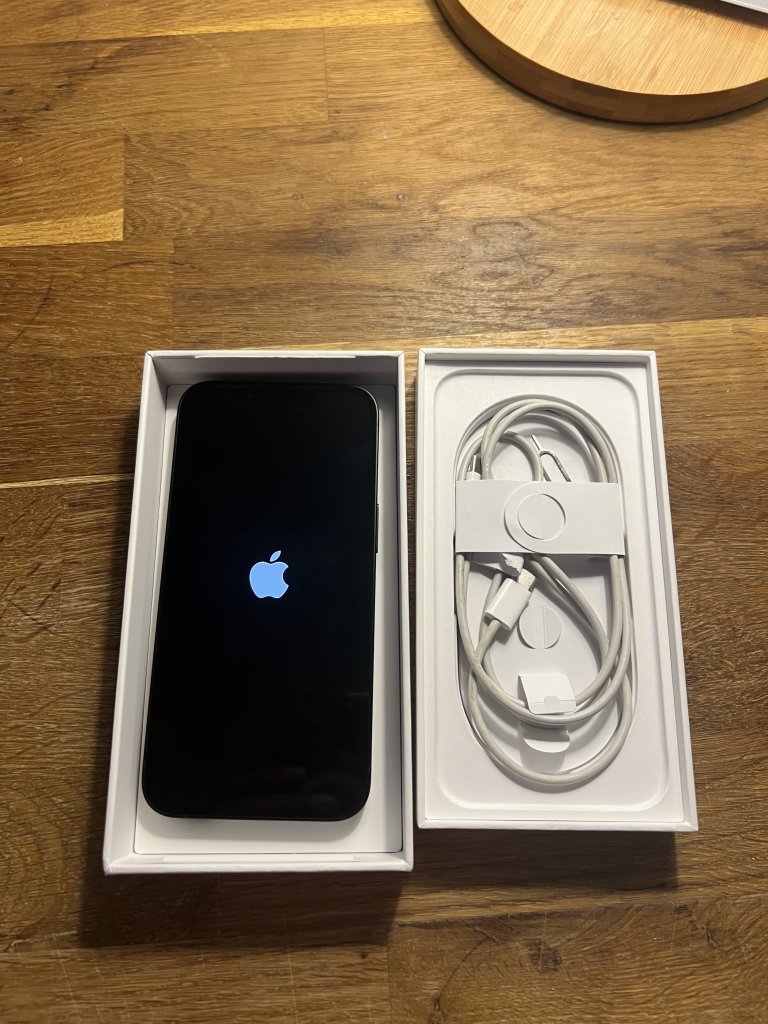 IPhone 16e