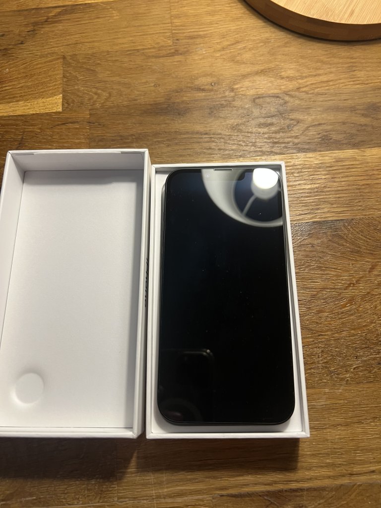 IPhone 16e