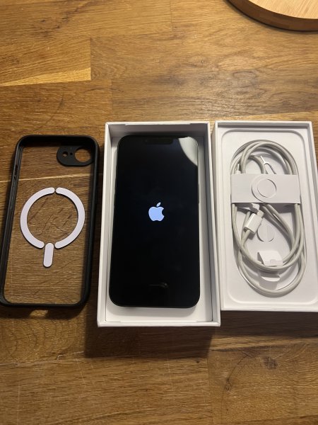 IPhone 16e
