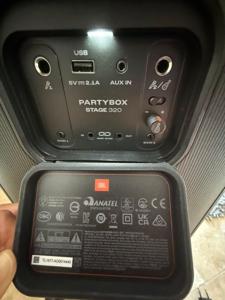 JBL PartyBox Stage 320  Top Zustand | Kraftvoller Sound | Bluetooth | Akku