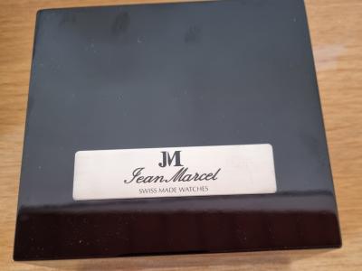 Jean Marcel Herren-Armbanduhr Astrum Automatik mit 2 Bändern