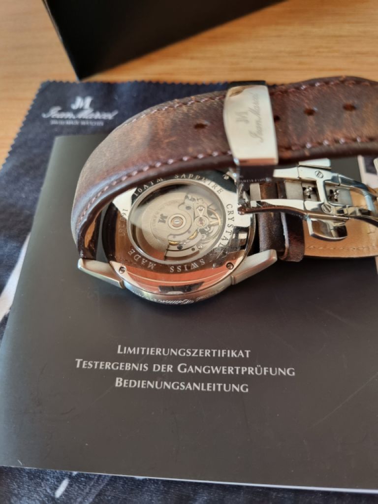Jean Marcel Herren-Armbanduhr Astrum Automatik mit 2 Bändern