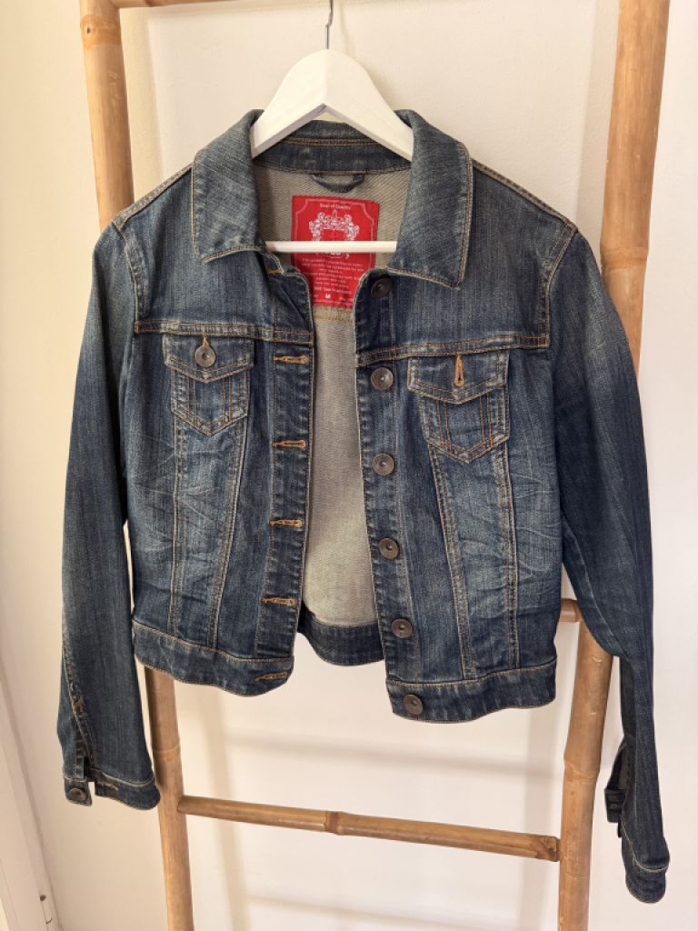 Jeans jackets, size M