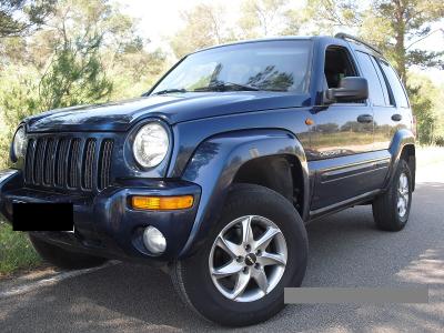 Jeep Cherokee 3.7 L - V6 Automatic 4x4