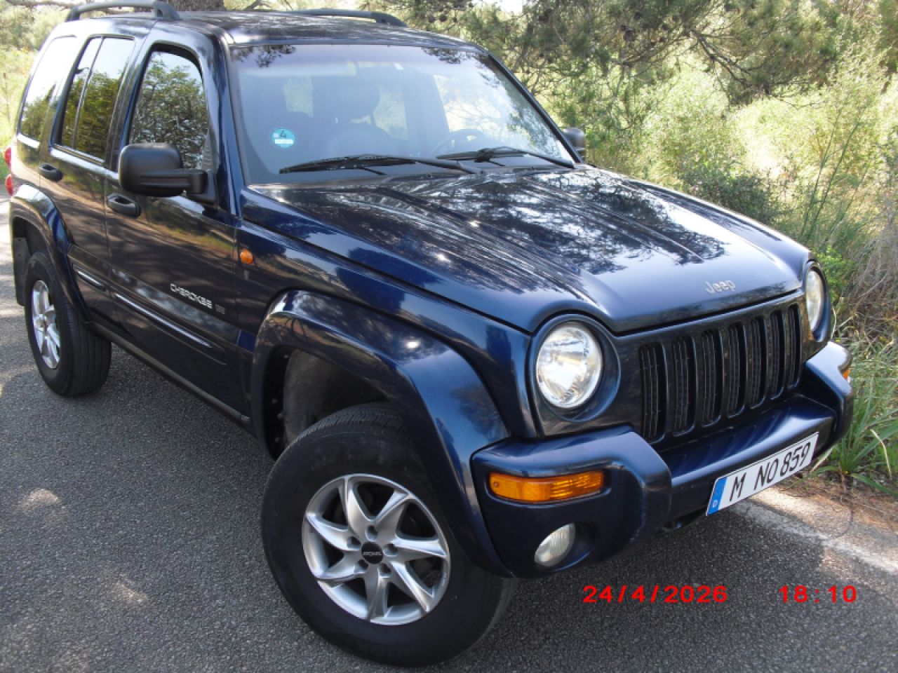 Jeep Cherokee 3.7 L - V6 Automatic 4x4