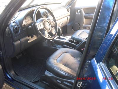 Jeep Cherokee 3.7 L - V6 Automatic 4x4