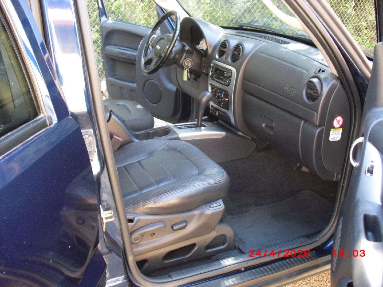 Jeep Cherokee 3.7 L - V6 Automatic 4x4