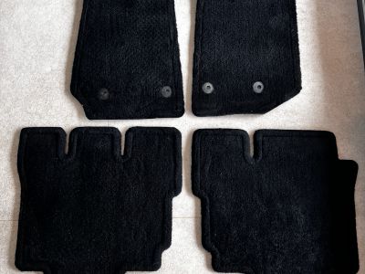Jeep Wrangler Fußmatten Original und Reserveradabdeckung Top Zustand