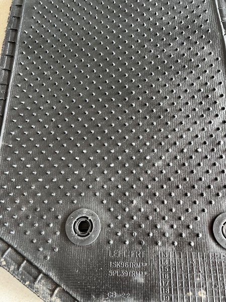 Jeep Wrangler Fußmatten Original und Reserveradabdeckung Top Zustand