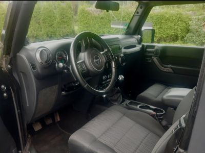 Jeep Wrangler JK 2.8 CRD Sport 2-Türer Allrad Hardtop & Softtop