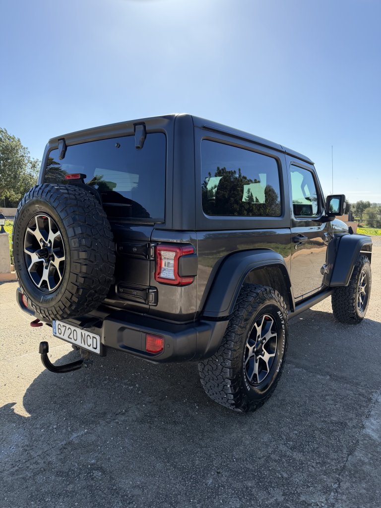 Jeep Wrangler Rubicon, 2.2l Diesel, 56tkm, 147kw, AHK, Hardtop, Automatik, Scheckheft - top !!