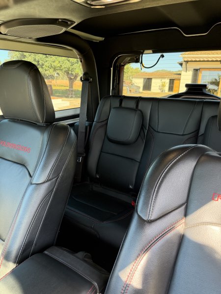 Jeep Wrangler Rubicon, 2.2l Diesel, 56tkm, 147kw, AHK, Hardtop, Automatik, Scheckheft - top !!