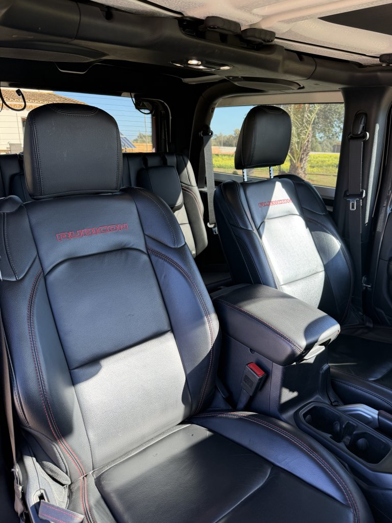 Jeep Wrangler Rubicon, 2.2l Diesel, 56tkm, 147kw, AHK, Hardtop, Automatik, Scheckheft - top !!