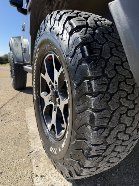 Jeep Wrangler Rubicon, 2.2l Diesel, 56tkm, 147kw, AHK, Hardtop, Automatik, Scheckheft - top !!
