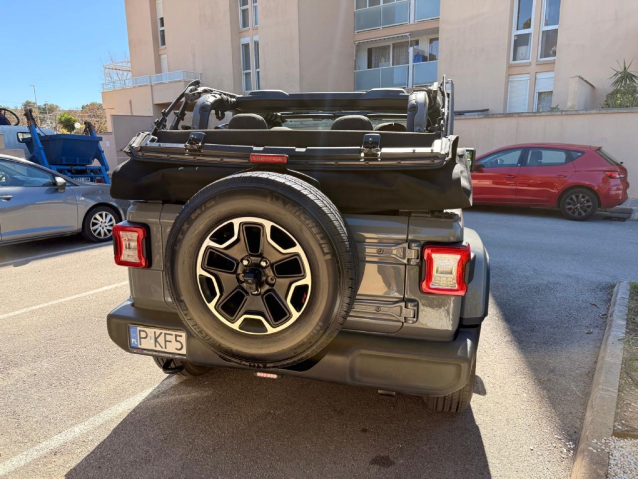 Jeep Wrangler Sport 2023, 21200km