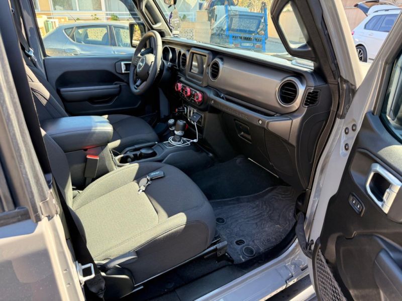 Jeep Wrangler Sport 2023, 21200km