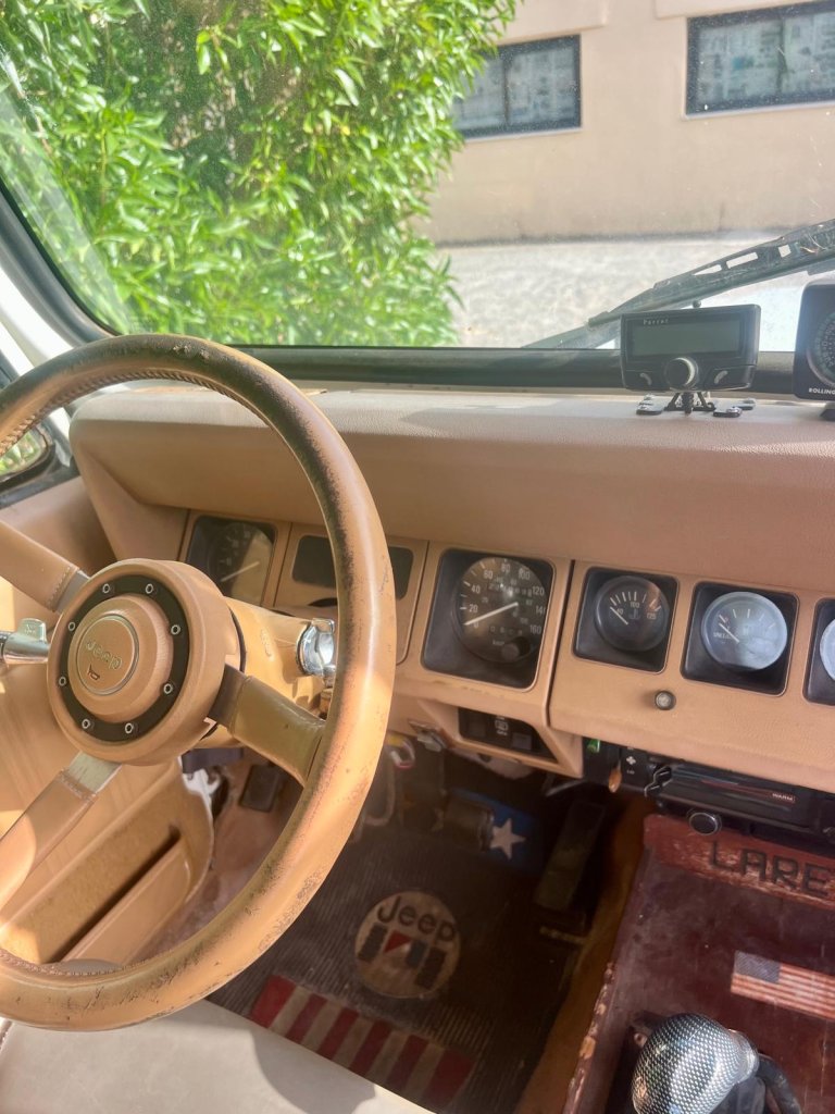 Jeep Wrangler YJ Laredo 4x4 Clásico - Techo Rígido - Muy Original