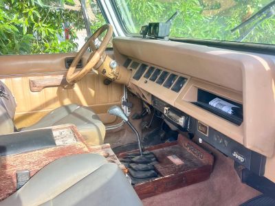 Jeep Wrangler YJ Laredo 4x4 Clásico - Techo Rígido - Muy Original