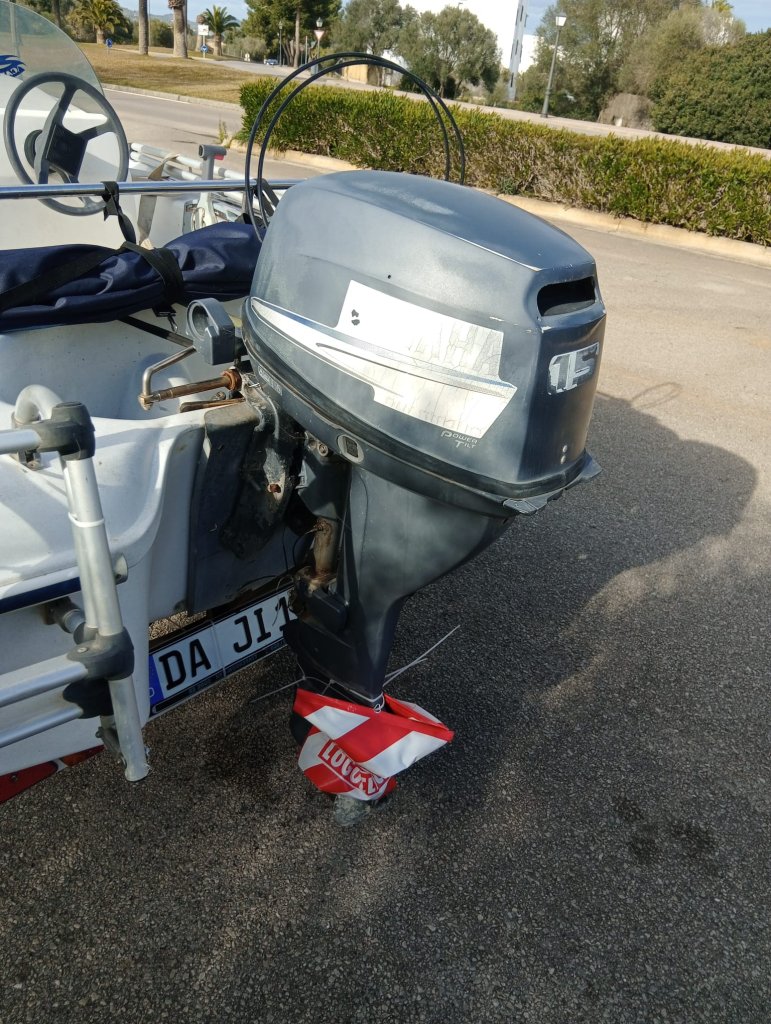 Jenneau Chantier console boat 4m 15HP outboard with trailer