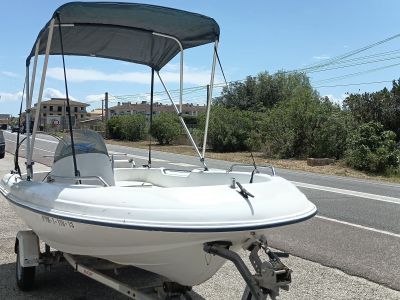 Jenneau Chantier console boat 4m 15HP outboard with trailer