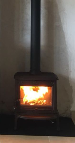 Jordi F100 Cast-iron Stove