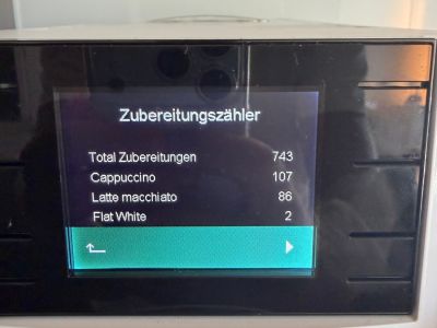 Jura E8 Kaffeevollautomat Piano White
