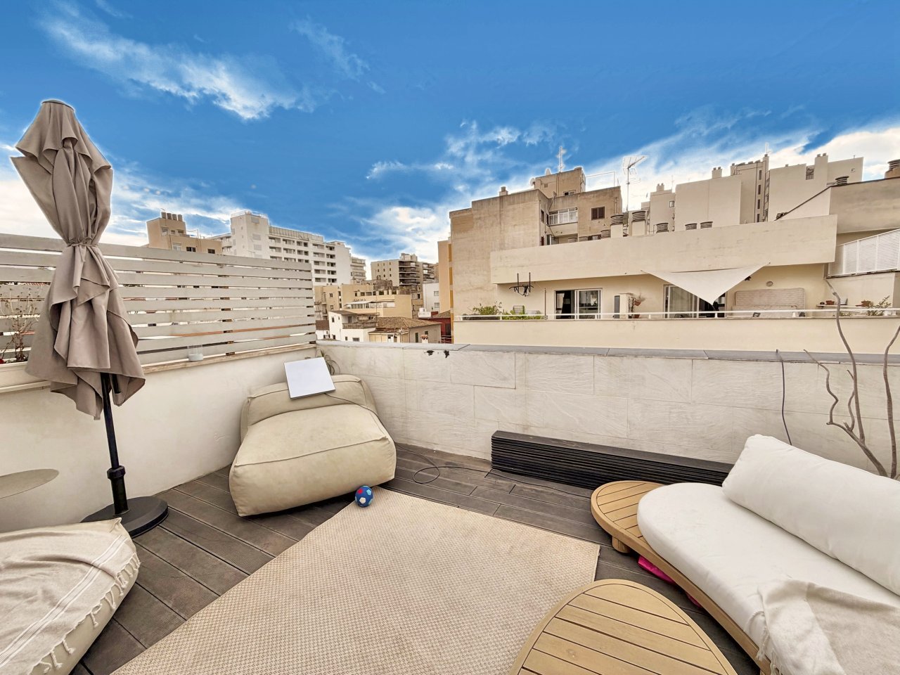 Juwel in Palma: modernes Duplex-Penthouse in Son Armadans