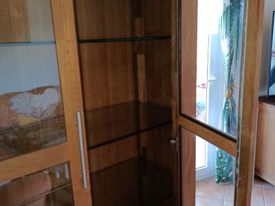 Jysk massive Holzvitrine OAK Modell: Goliath