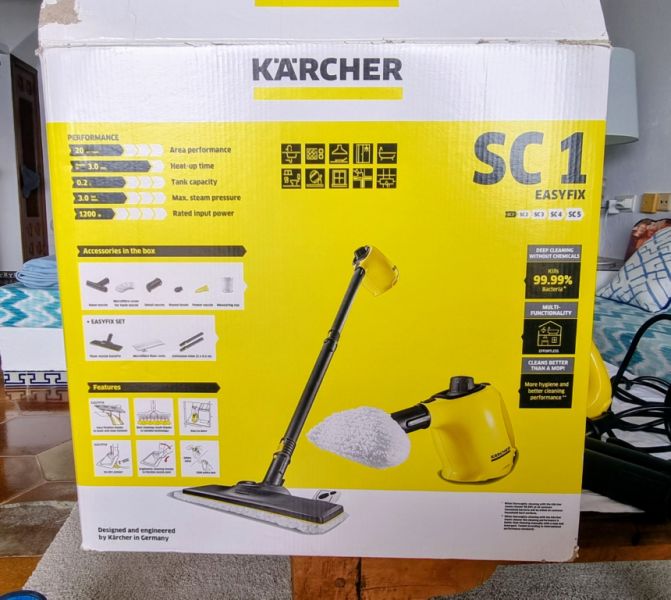 Kärcher SC1 steam cleaner complete with all accessories