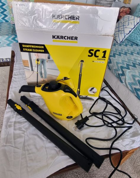 Kärcher SC1 steam cleaner complete with all accessories
