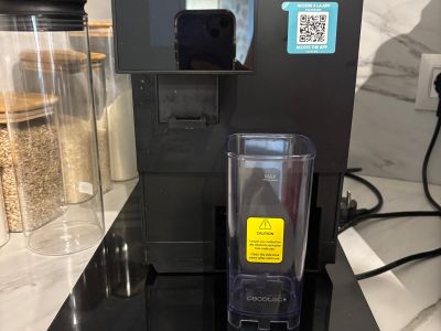 Cecotec coffee machine