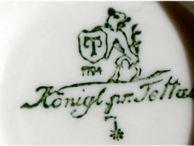 Kaffeeservice,  Teeservice, Porzellan,  Königlich privilegierte Porzellanfabrik Tettau, 40 Teile