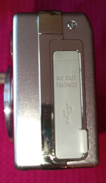 Kamera Sony DSC-W5 in silber inkl. Zubehörpaket